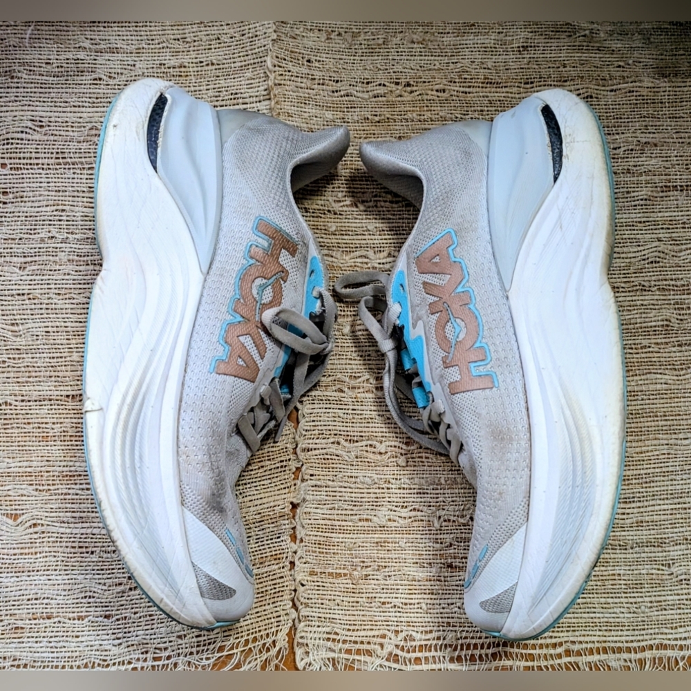Hoka • Skyward X running shoes in cosmic grey / rose gold, women's size 8